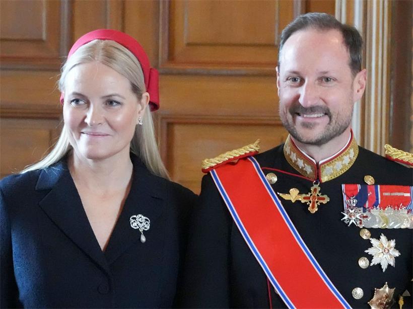 Norwegen trauert um König Harald – und begrüßt König Haakon Kronprinz Haakon von Norwegen und Kronprinzessin Mette-Marit im März während des offiziellen Staatsbesuchs aus Belgien