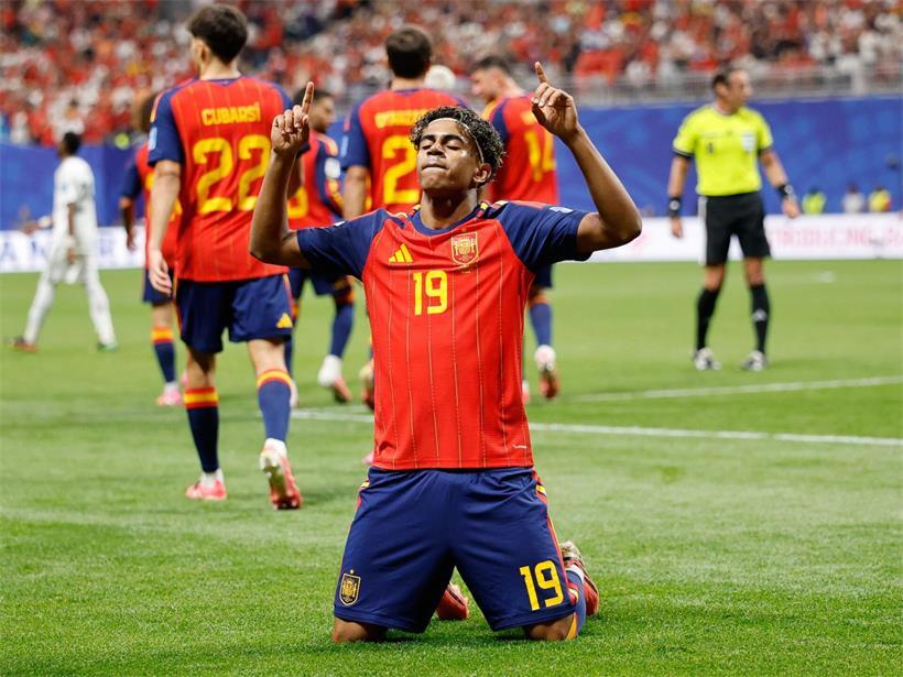 Lamine Yamal erzielt erstes spanisches WM-Tor nach 299 Minuten Spielzeit bei Fußball-Weltmeisterschaft