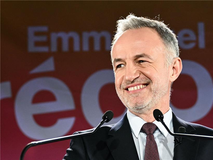 Emmanuel Grégoire, sozialistischer Kandidat für das Pariser Bürgermeisteramt, bei einer Wahlkampfrede vor dem zweiten Wahlgang