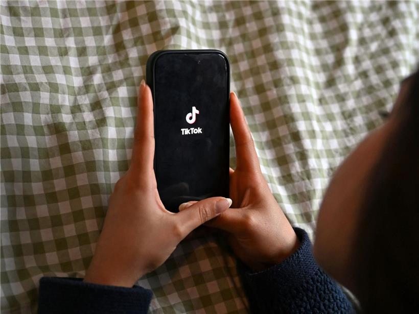 Bitte geben Sie die Bildbeschreibung an, damit ich ein passendes Alt-Tag erstellen kann.