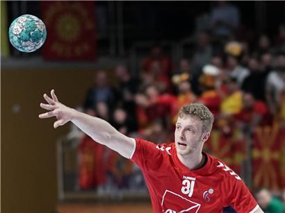 Loïc Kaysen unterschreibt Vertrag bis 2027 bei Handballverein TV Großwallstadt