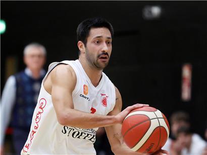 Louis Soragna beim intensiven Viertelfinale der Meisterschaft mit Racing in der National 2 Saison