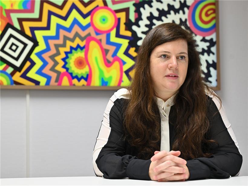 Manon Kolber lächelnd, sympathische Newcomerin unter den Bürgermeistern im Land