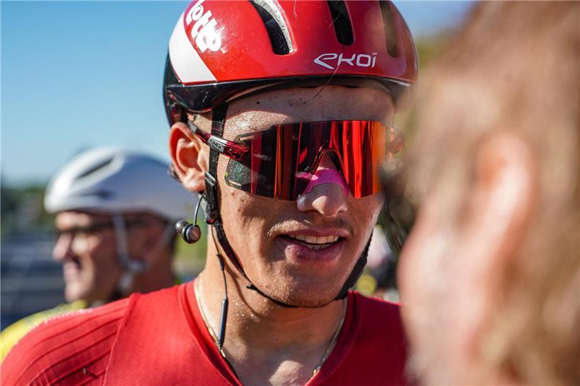 Mathieu Kockelmann zeigt starke Leistung bei sportlichem Wettkampf in bester Frühform