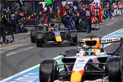 Max Verstappen äußert deutliche Kritik an den neuen Formel-1-Regeln während eines Interviews