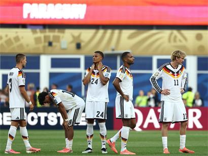DFB-Spieler enttäuscht nach Aus gegen Paraguay, Fragen zur Zukunft der deutschen Nationalmannschaft