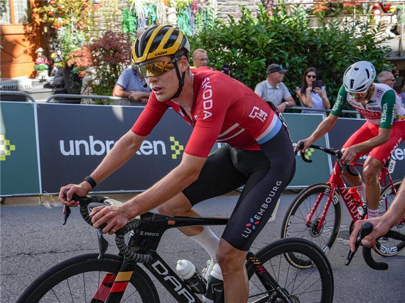 Noé Ury beim Radrennen Tour de Luxembourg 2023 für das Schweizer Nationalteam im Rennradtrikot auf der Straße
