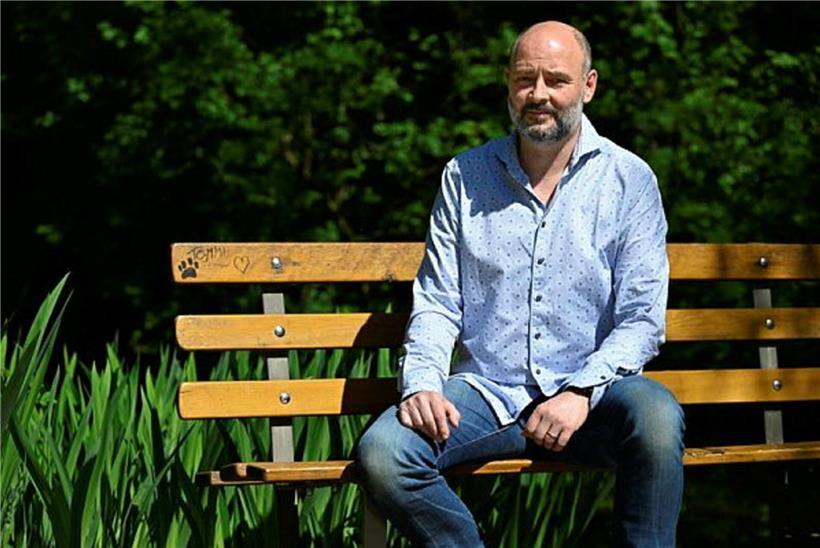 Porträt von Philippe Schaack, professioneller Experte für Unternehmensberatung und Strategieentwicklung