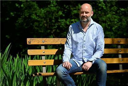 Porträt von Philippe Schaack, professioneller Experte für Unternehmensberatung und Strategieentwicklung