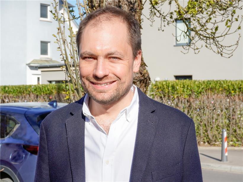 Ratsmitglied François Benoy von déi gréng spricht über die dringende Beschleunigung der Mobilitätspolitik.