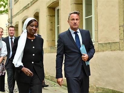 Setzen sich für besonders vulnerable Bevölkerungsgruppen ein: Vize-UNO-Generalsekretärin Diene Keita (l.) und Kooperationsminister Xavier Bettel
