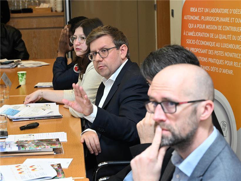 Vincent Hein, IDEA-Direktor, besorgt über wirtschaftliches Wachstum in Luxemburg, spricht bei Konferenz zum Thema Wachstumslimitierung