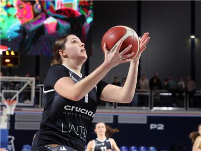 Svenia Nürenberg und Team von Düdelingen bereiten sich auf Pokalspiel vor, um starke Reaktion am Wochenende zu zeigen