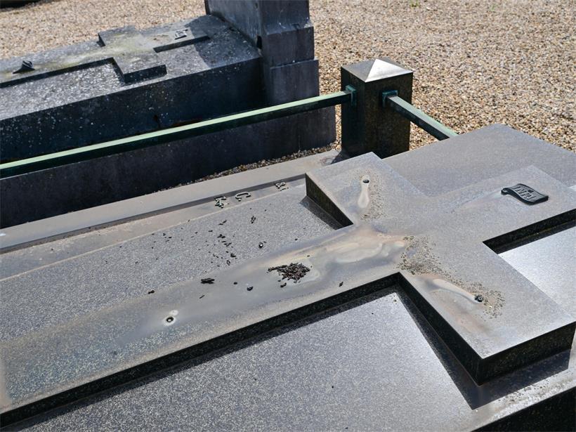  108 Gräber beschädigt: Diebe hatten es auf Metall abgesehen