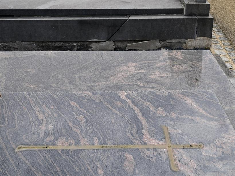 60 Gräber auf dem Friedhof in Bettemburg beschädigt – Diebe entwenden Kreuze