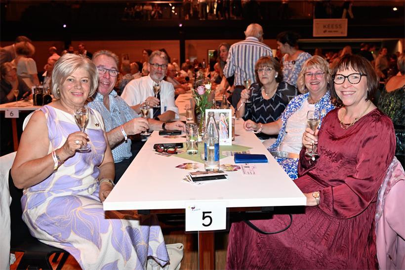 Lynn Asselborn ist neue Weinkönigin: Was Maacher am Wochenende zu bieten hat