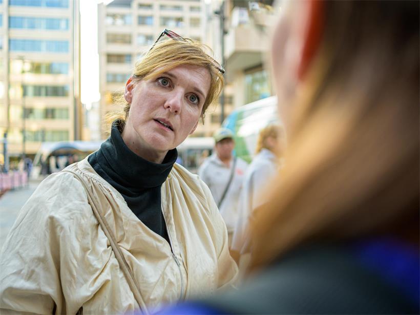 Protest in Luxemburg-Stadt: Hunderte Menschen gehen für Frauensicherheit auf die Straße