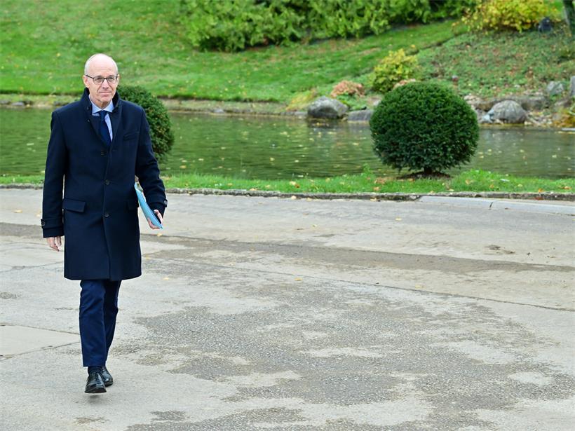 Noch kein Entschluss: Premierminister Frieden ruft Sozialpartner kommende Woche erneut zusammen