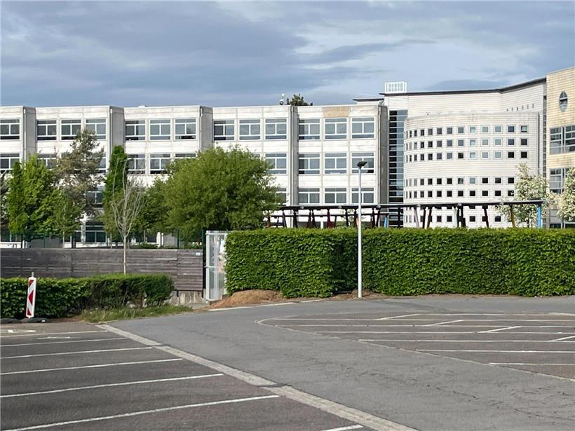 Europaschule auf Kirchberg bleibt am Montag geschlossen – verdächtige Person identifiziert
