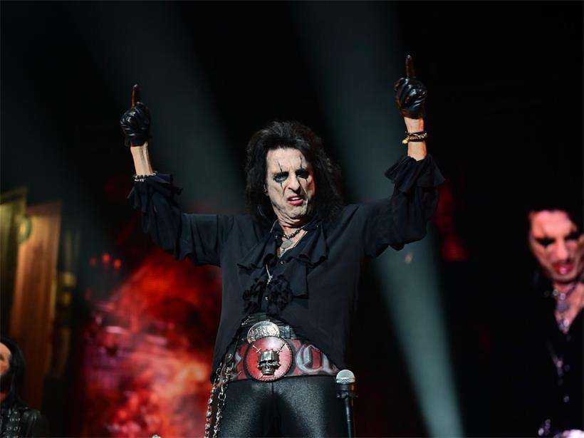 Rock-Legende Alice Cooper bringt Rockhal zum Beben