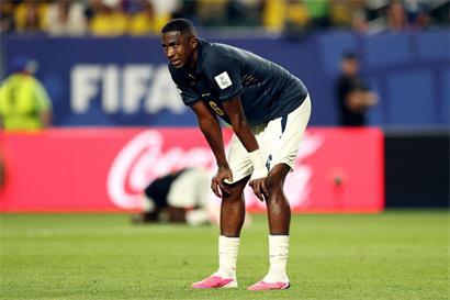 Willian Pacho und Ecuador bei der WM ohne Torerfolg, eines von vier torlosen Teams unter 48 Teilnehmern