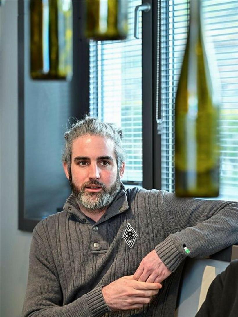 Winzer Jeff Konsbrück spricht über die unklare Wirkung des Dry January auf den Weinabsatz