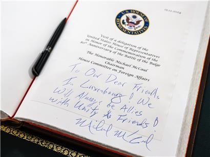 „Wir werden immer Verbündete sein“, schrieb eine Delegation des US-Repräsentantenhauses vor knapp einem Jahr ins Goldene Buch der Chamber