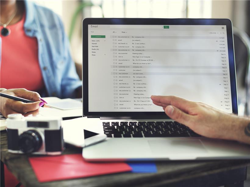 Frage zur Einsicht vertraulicher Informationen durch TICE-Leitung in Dokumenten und Datenmanagement